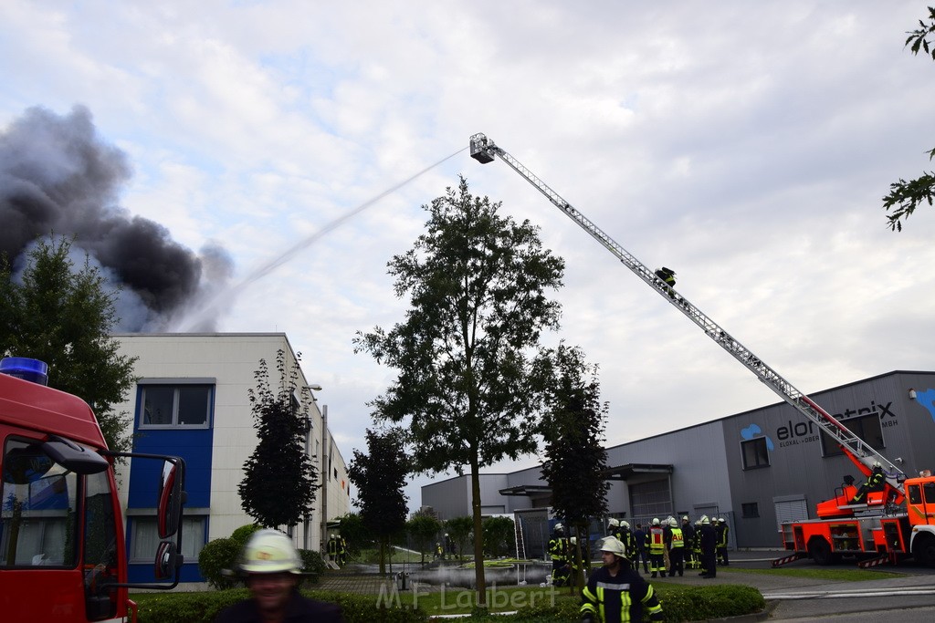 Grossbrand Halle Troisdorf Kriegsdorf Junkersring P064.JPG - Miklos Laubert